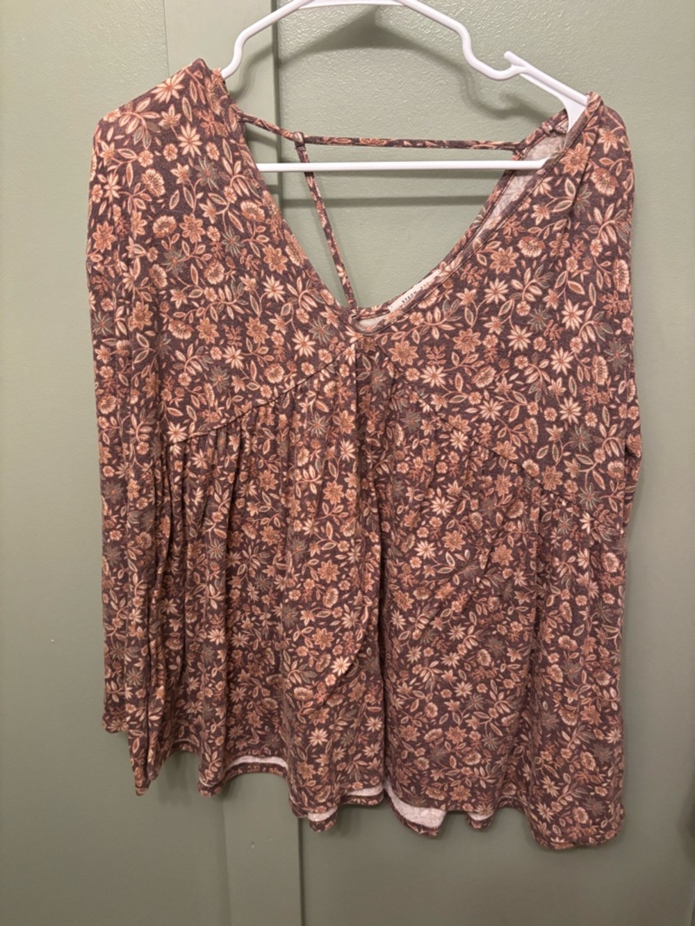 Women's Floral V-Neck Peasant Tunic in Rust Floral